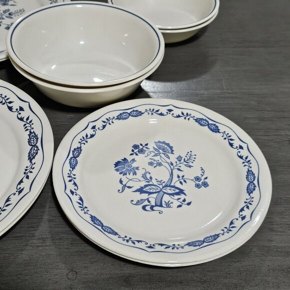 2 Corelle Blue Onion Floral Set tan plates & bowls 5-piece place setting - Picture 5 of 16